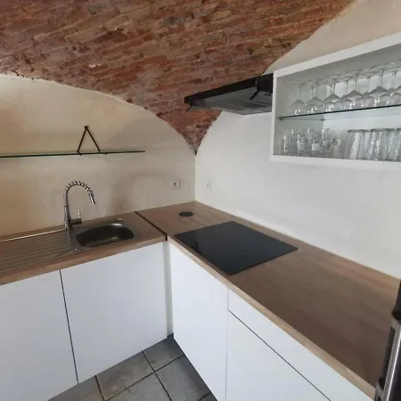 Apartman Studio Bastia, 1 Piece, 4 Personnes - Fr-1-650-5 Bastia