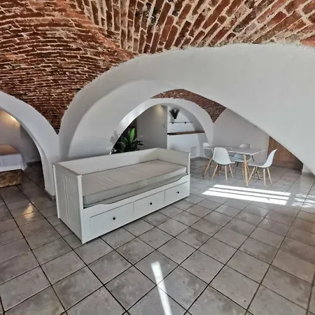 Studio Bastia, 1 Piece, 4 Personnes - Fr-1-650-5 * Bastia
